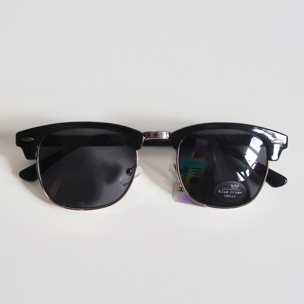 NWT!! TILLYS CLUB-MASTER UV SUNGLASSES